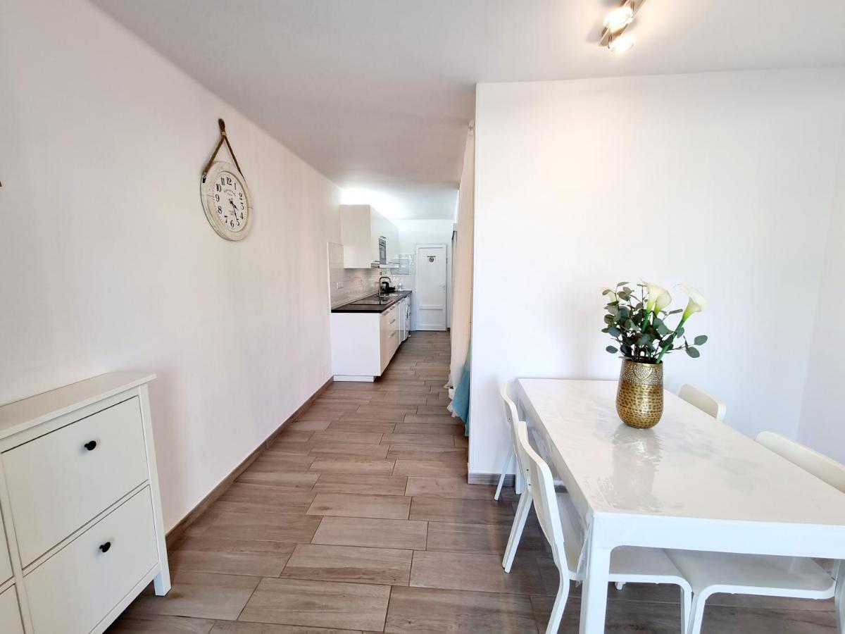 Apartamento Luca 05 En Playa Roca Costa Teguise Buitenkant foto